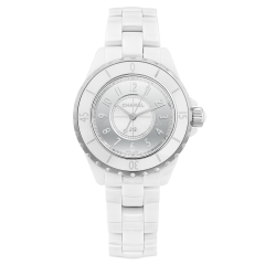 Chanel J12 Quartz 33 mm H4861